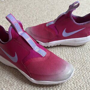 NIKE Flex Runner Girl's Size 4.5 Y Pink Sneakers Shoes AT4662-606 Kids Youth